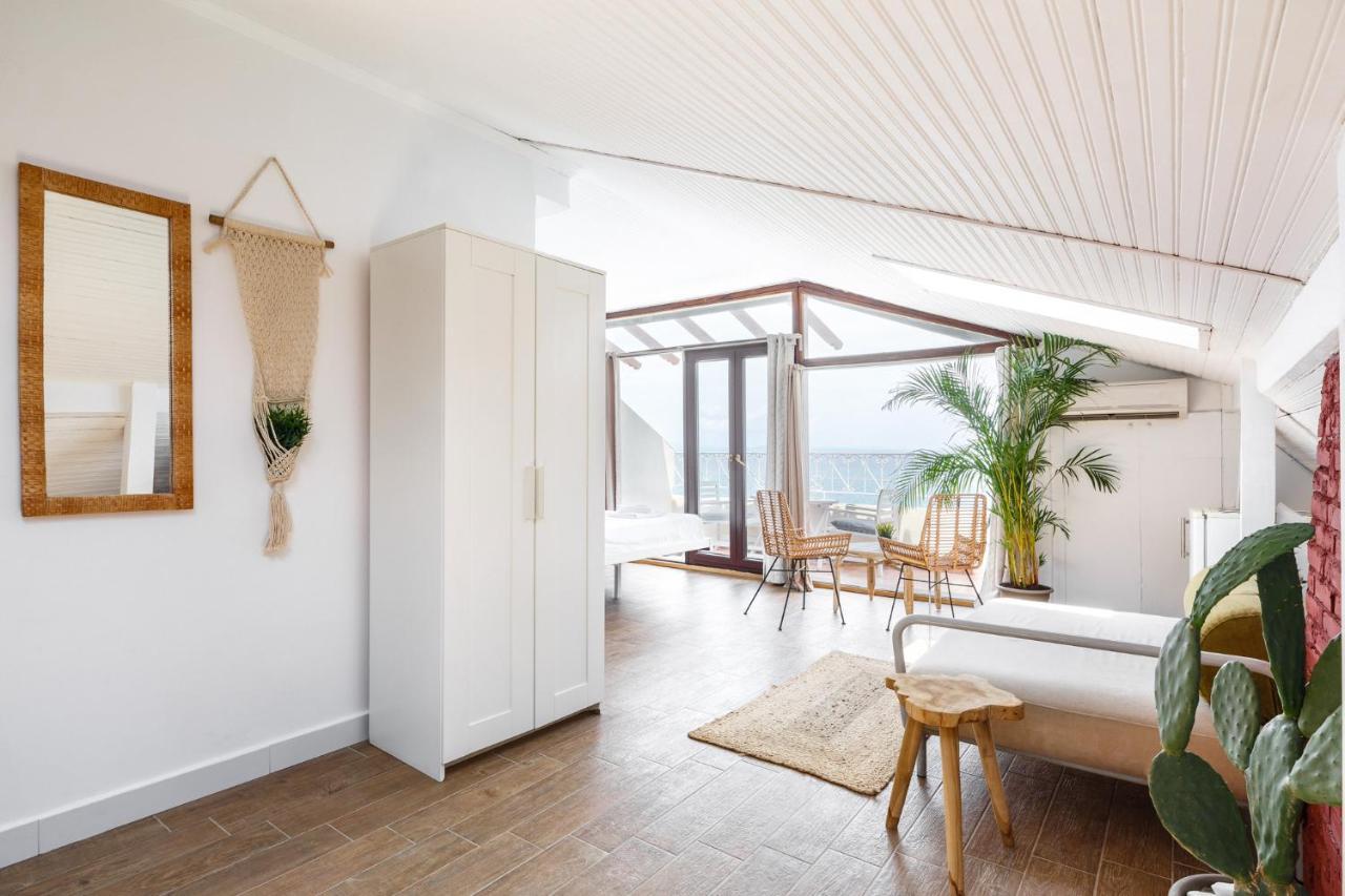 Marabou Hotel 佩科霍里 外观 照片