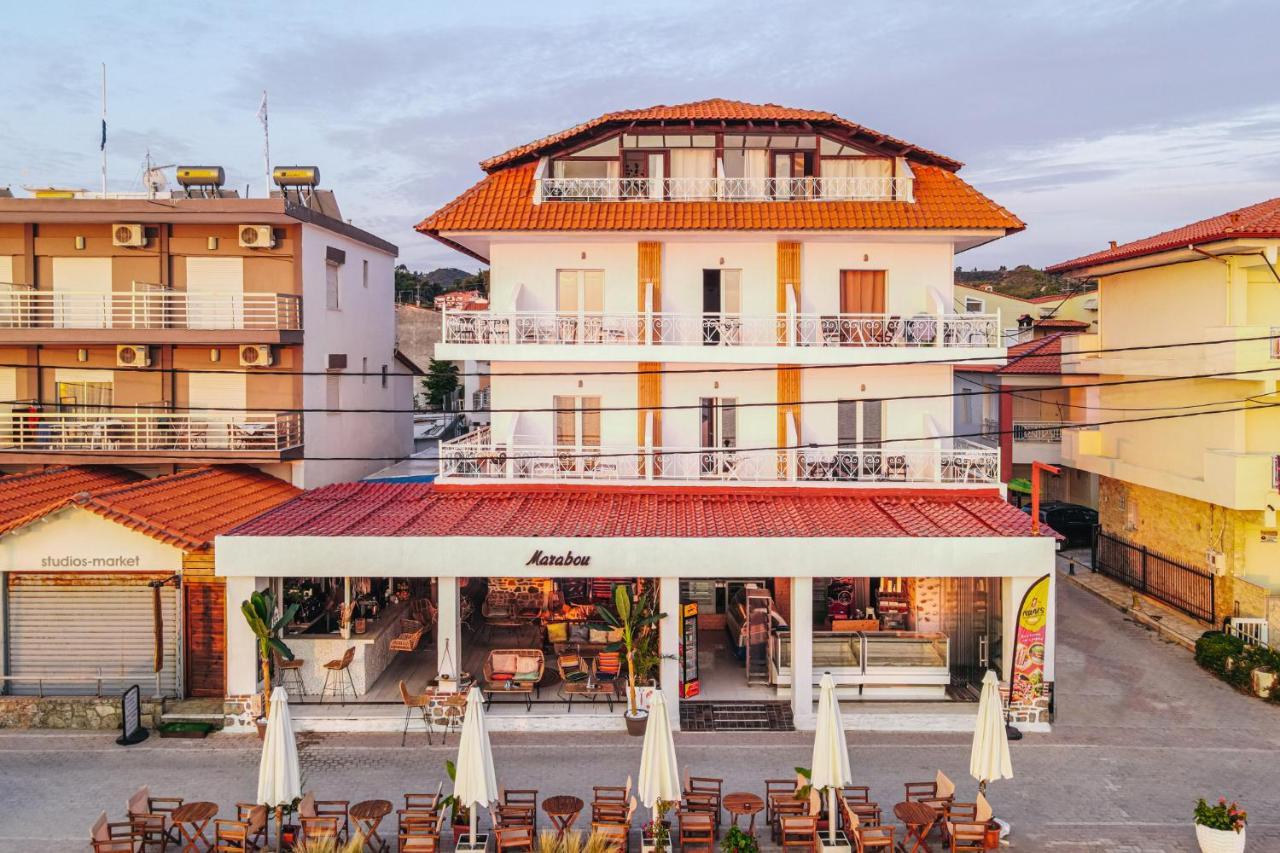 Marabou Hotel 佩科霍里 外观 照片