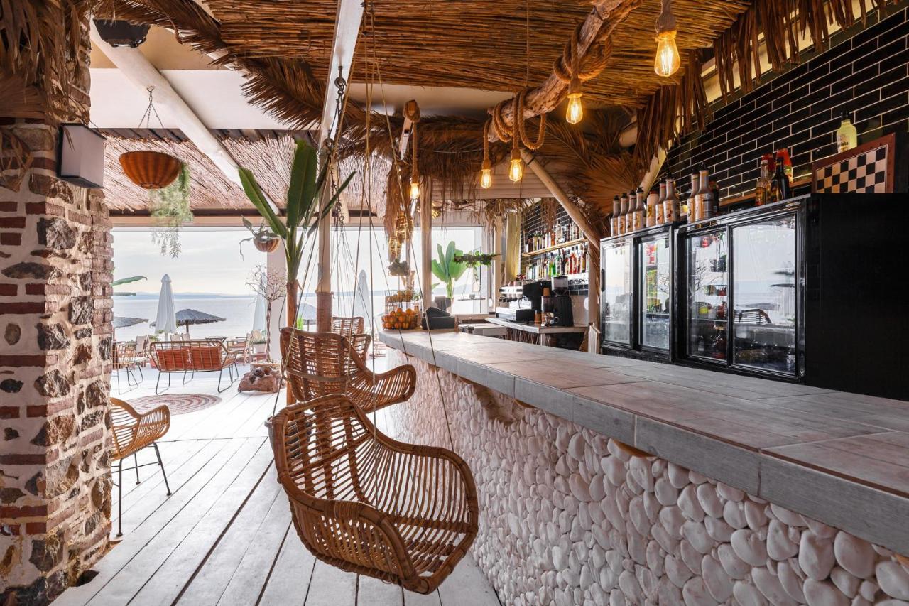 Marabou Hotel 佩科霍里 外观 照片